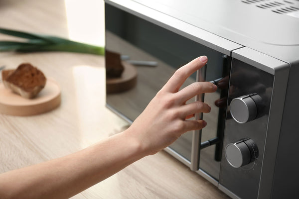 Microwaves: The Appliances Kelowna Homeowners Are Returning To