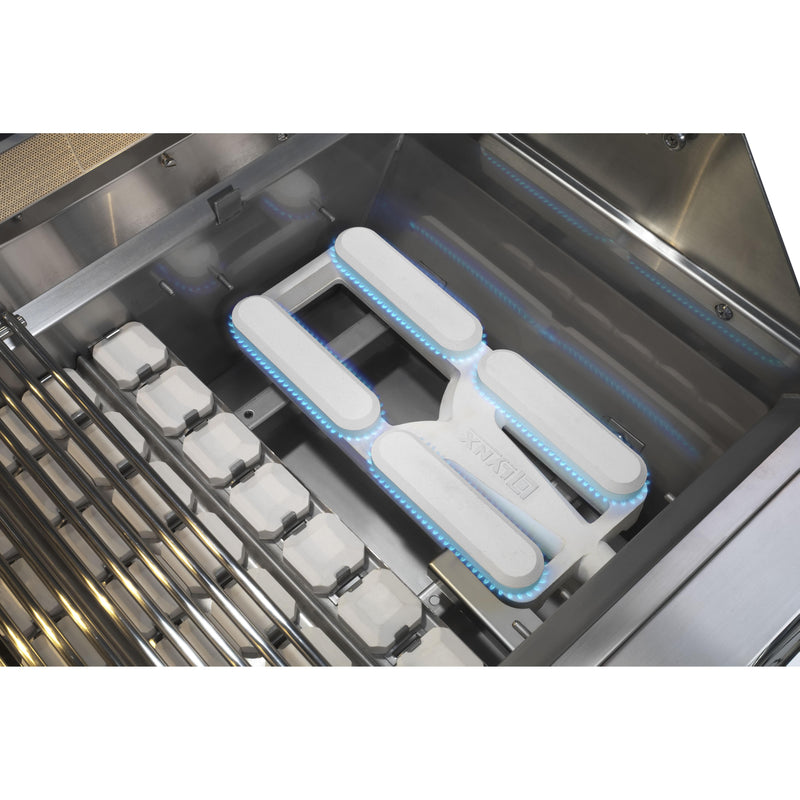 Lynx Grills Gas Grills L30R-3-M-NG IMAGE 6