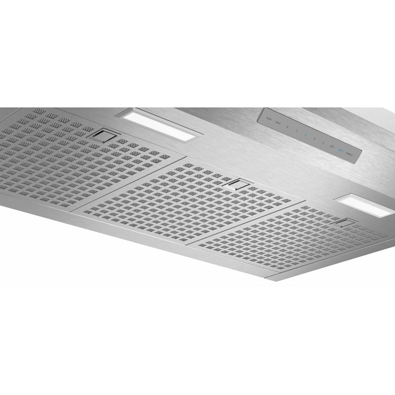 Thermador 36-inch Masterpiece® Series Wall Mount Range Hood HMCB36WS IMAGE 3