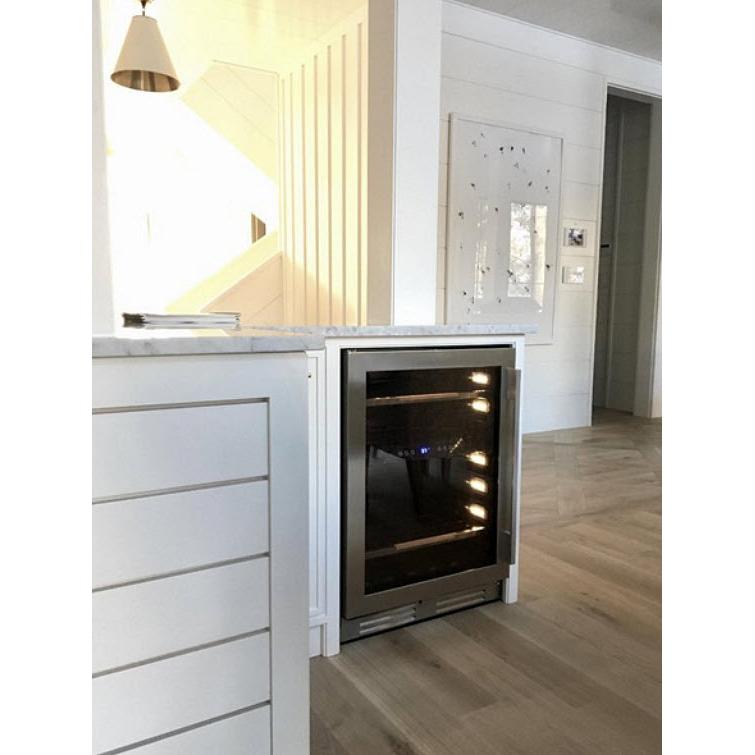 Avanti 24in 5.4cu.ft. Freestanding/Built-In Elite Beverage Center ARFSE55R3S IMAGE 3