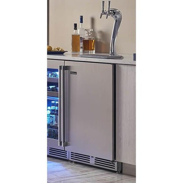 Perlick Signature 5.2 cu. ft. Freestanding Beer Dispenser HP24TS-4-2RL-2A IMAGE 1