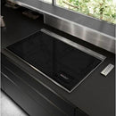 Wolf 36-inch Built-in Induction Cooktop with 17 Power Settings CI36560T/S IMAGE 2