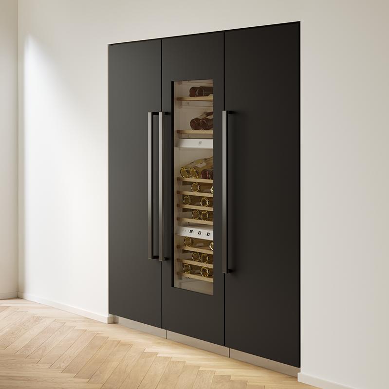  Bertazzoni Carbonio Front Panel for 24" Built-In Freezer Columns SP24CC IMAGE 2